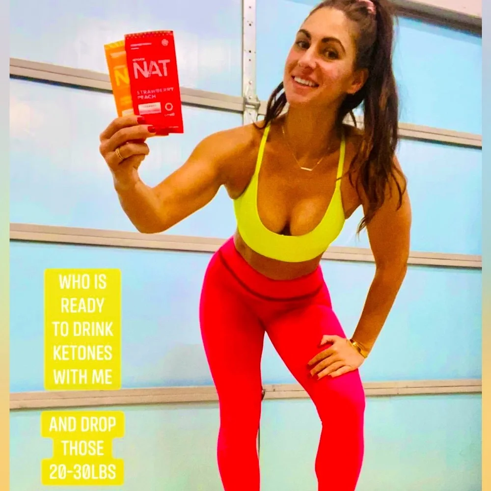 ✨ M E E T • M E ✨ The Posher - Picture 7 of 17